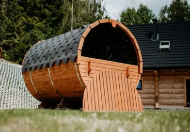 Domek z jacuzzi i sauną pod Babią Górą – pomysł na jesienny wypoczynek